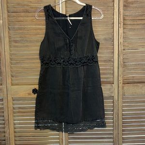 Free People gray sleeveless lace trim button front dress Size Small